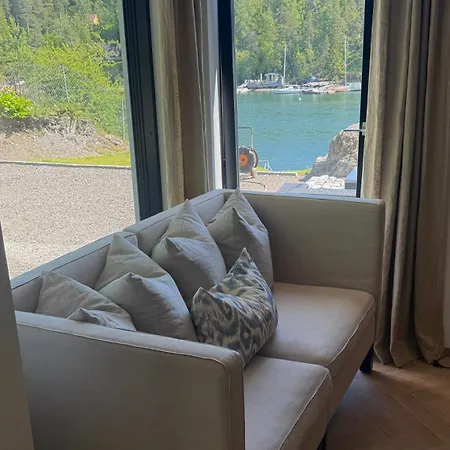 Vendla Beachfront Apartament Asker